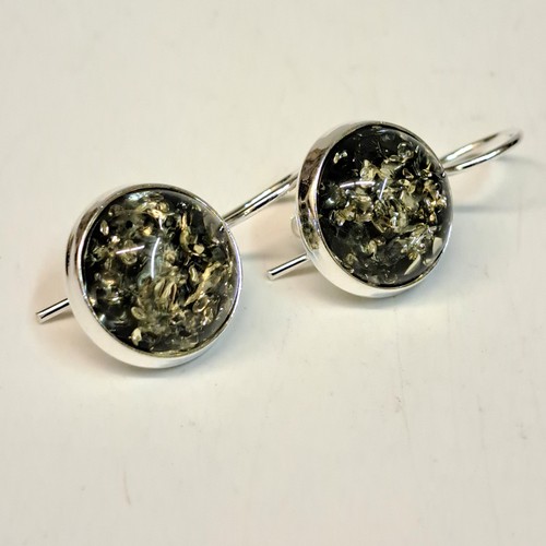 Click to view detail for  HWG-2431 Earrings, Round Green Amber $48